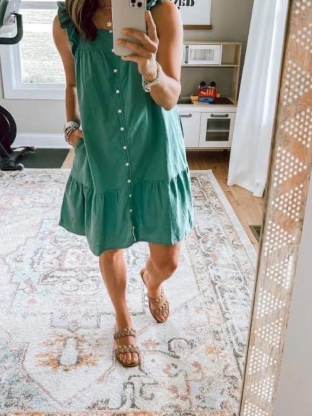 Universal Thread Green Ruffle-Shoulder Button-Front Midi Dress - Picture 4 of 7